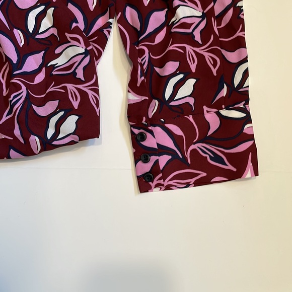 NWT Halogen v-neck faux-wrap blouse - Picture 2 of 2